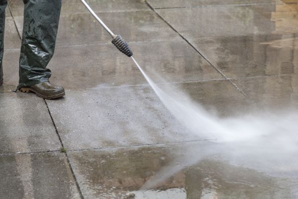 Concrete Power Washing in Auburn