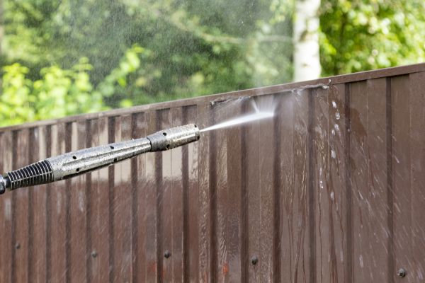 Vinyl Fence Cleaning in Auburn