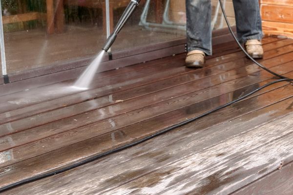 Pool Deck Power Washing in Auburn