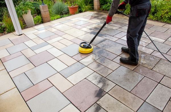 Patio Washing in Auburn