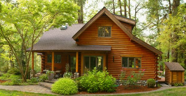 Cabin Power Washing in Auburn